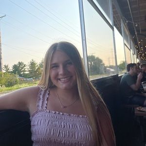 Meet your Posher, Tori